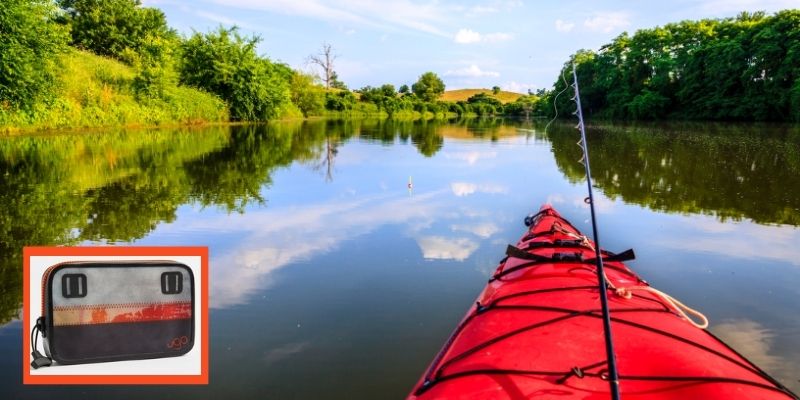 Best Waterproof phone pouch for kayak fishing