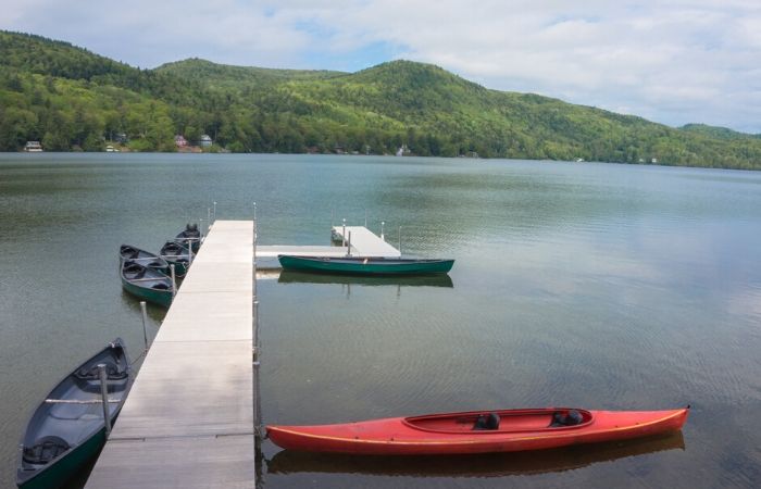 Canoe VS Kayak: What's The Difference?